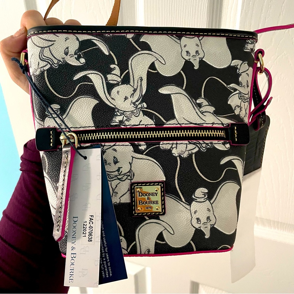 Disney Dooney & Bourke Dumbo crossbody NWT
